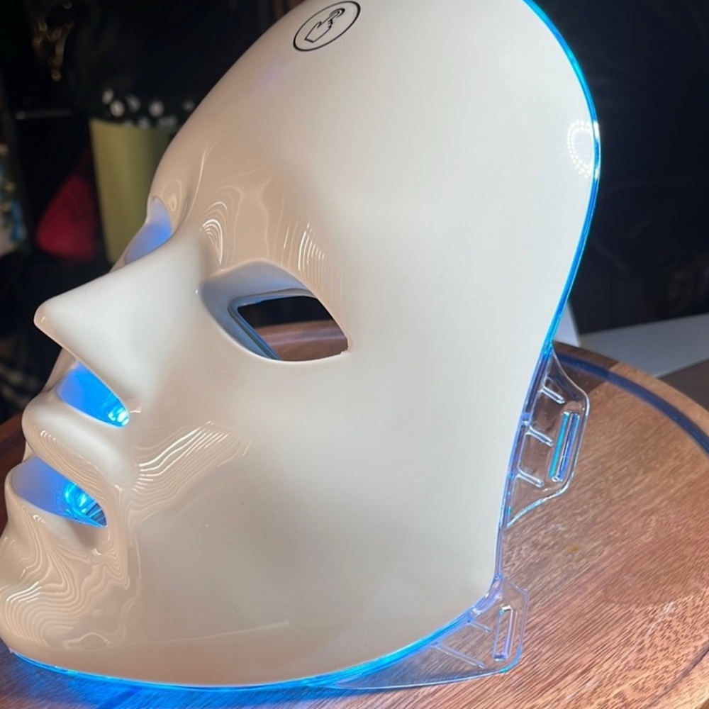 Therapy Mask - Picture 6 of 15